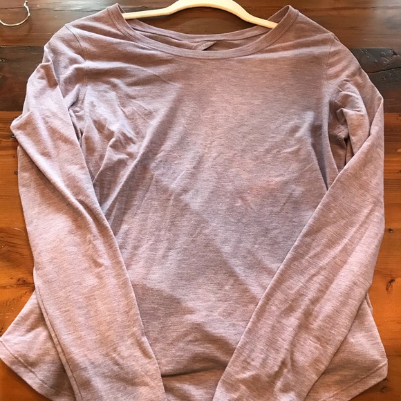 Lululemon Wild Twist Sleeve T-shirt - Picture 3 of 5